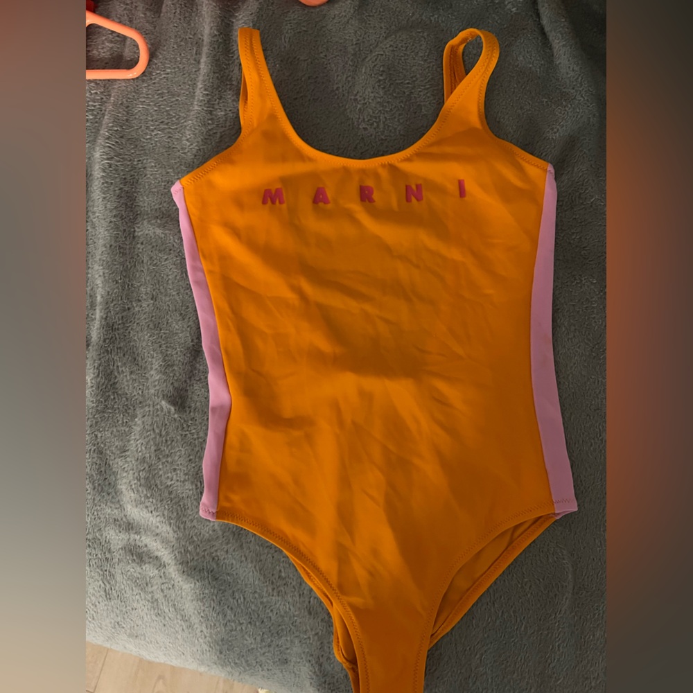 Kids Marnis swim size 8Y